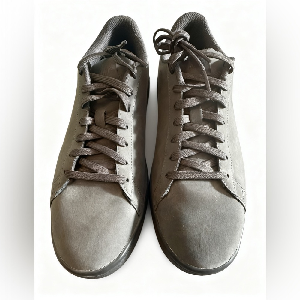 Puma Smash v2 L Gray Sneakers US 10 EU 43 Leather Casual - Picture 3 of 9